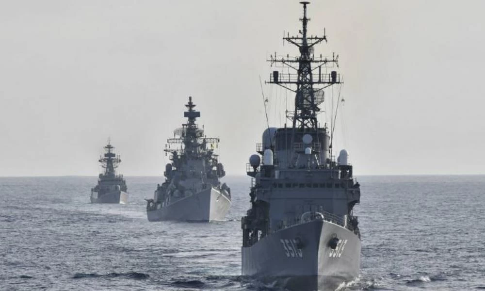 Κινητικότητα σε Ινδικό Ωκεανό & στη Θάλασσα της Νότιας Κίνας: Ασκήσεις Ινδίας, Ιαπωνίας και ΗΠΑ